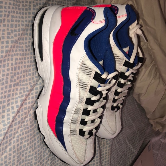 Nike Shoes - BRAND NEW Air Max 95